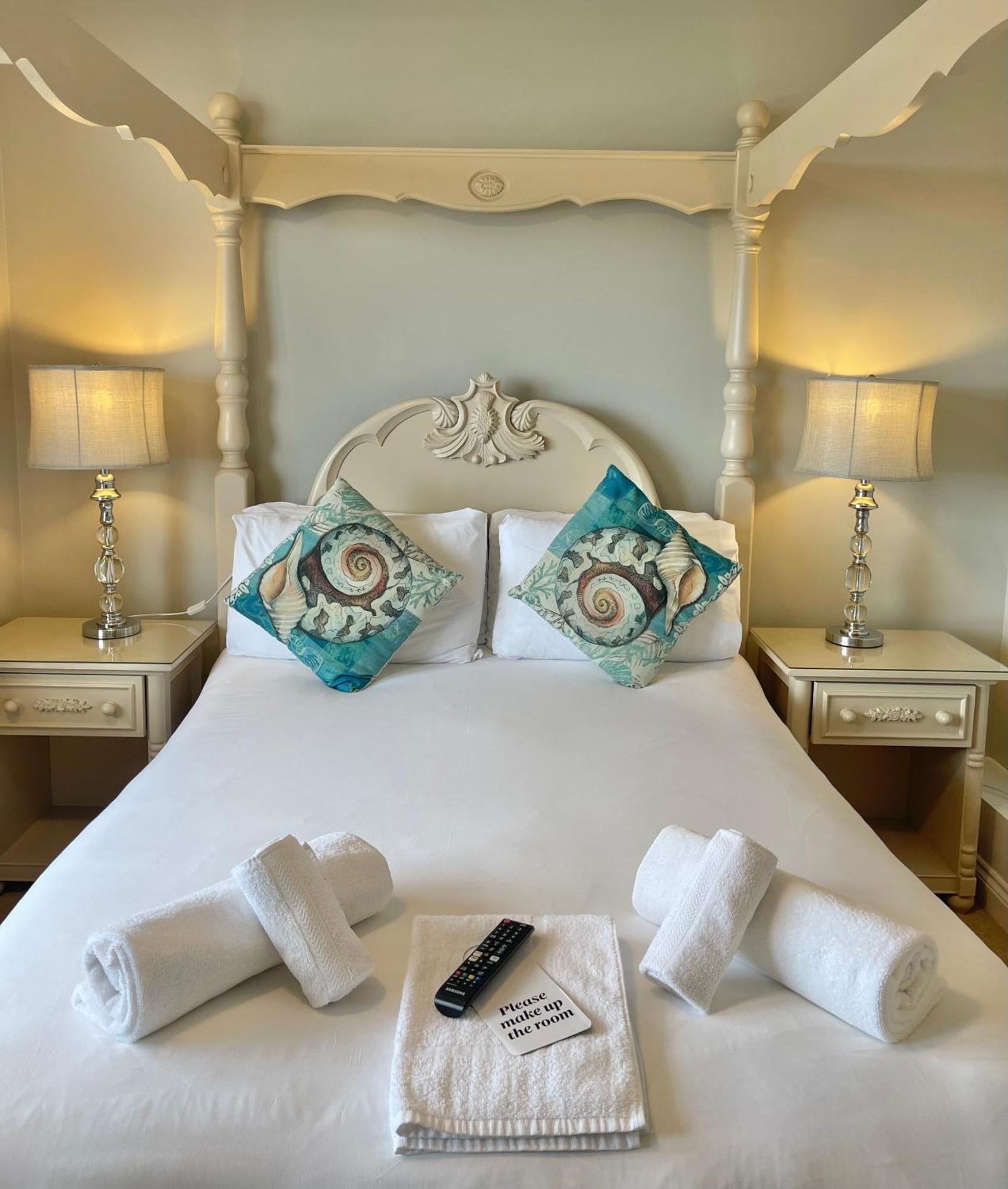The Seacliffe - Whitby Otel Dış mekan fotoğraf